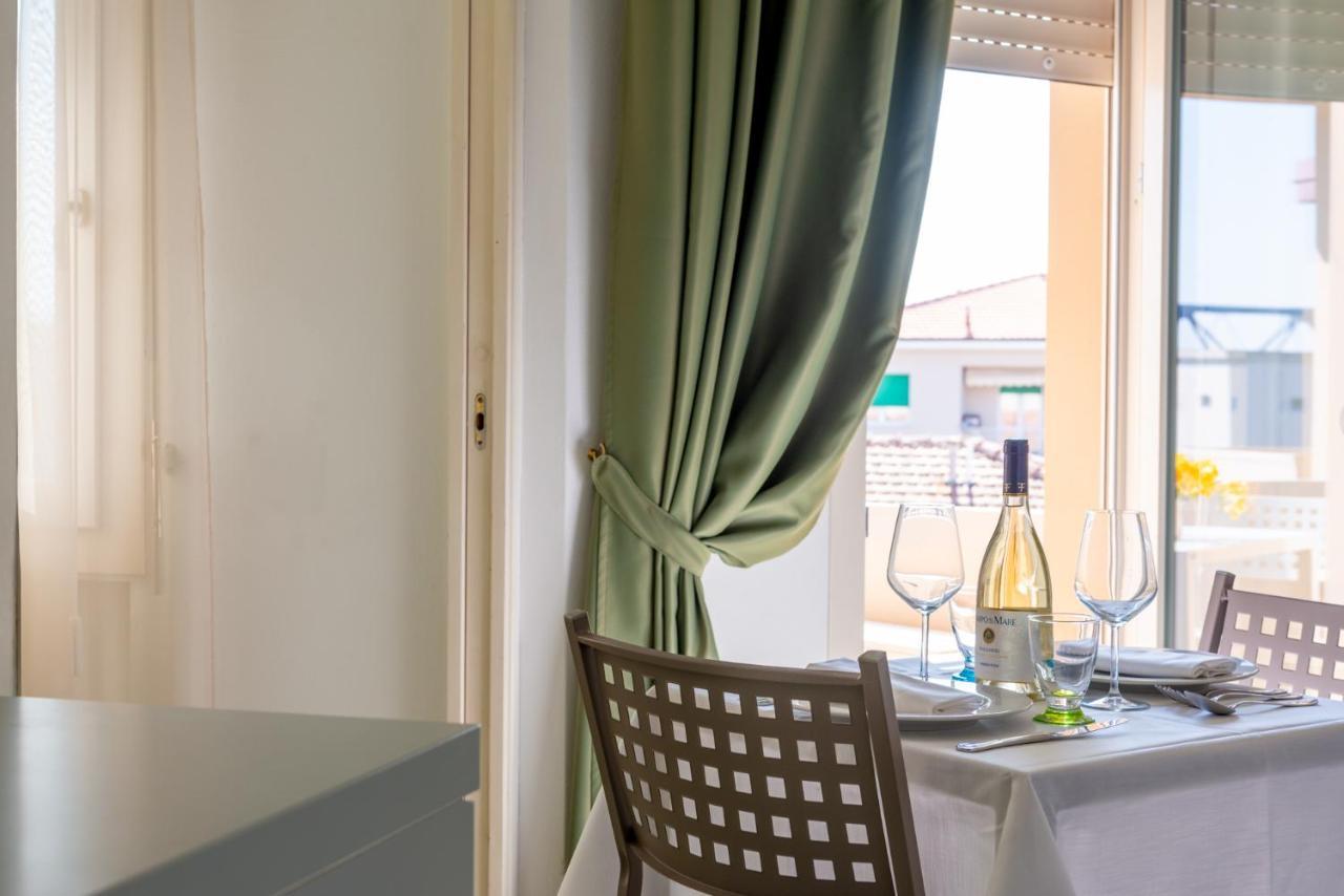 Hotel Residence Marina di Cecina Exterior foto