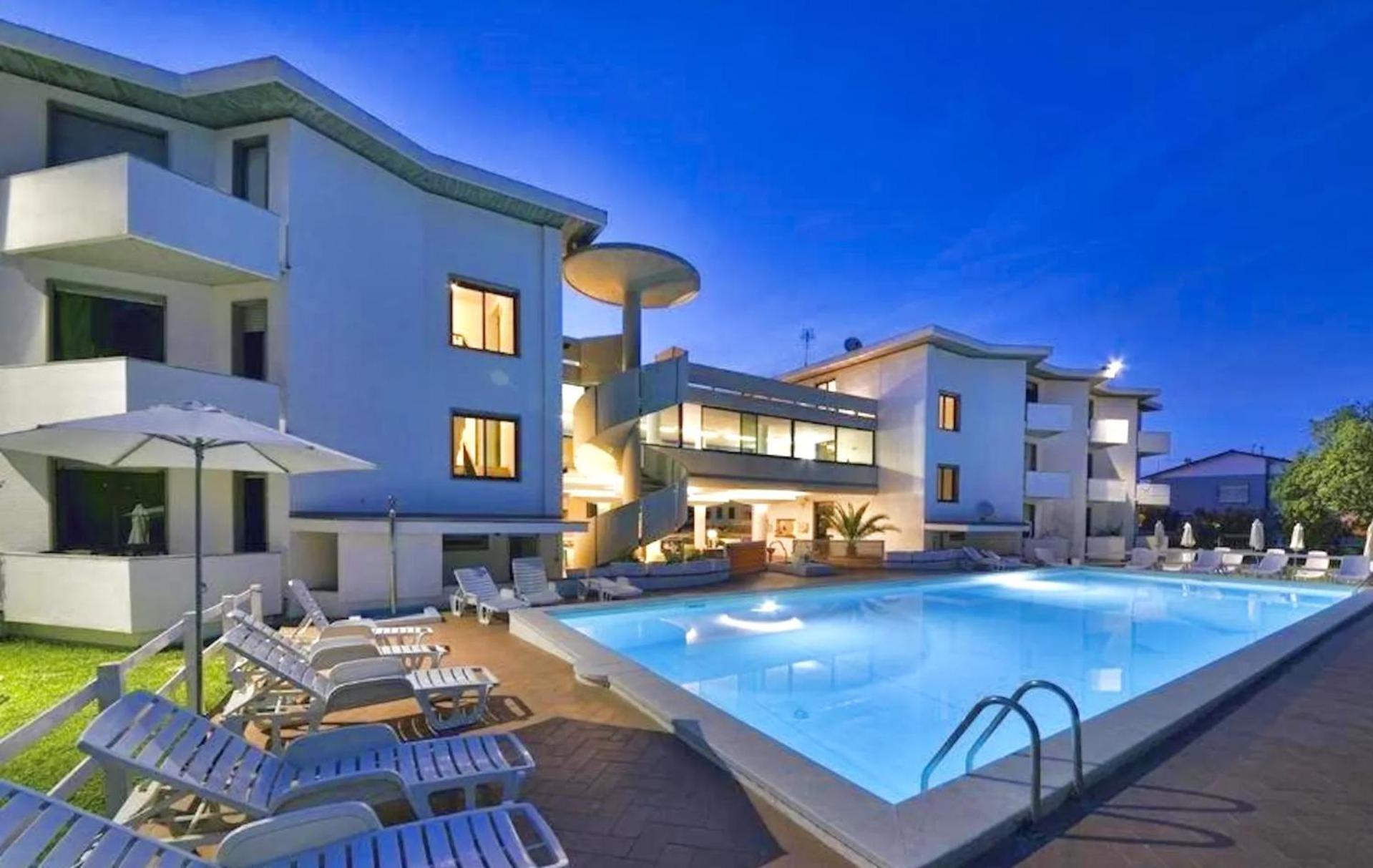 Hotel Residence Marina di Cecina Exterior foto